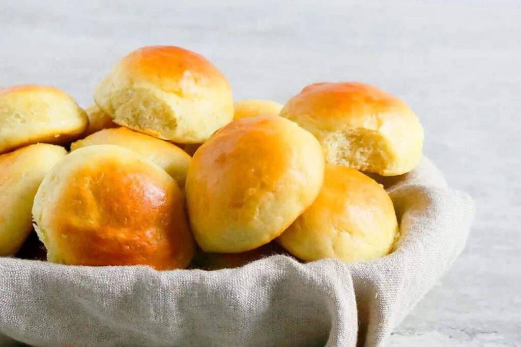 How To Reheat And Serve Sunbeam Rolls For Optimal Freshness?